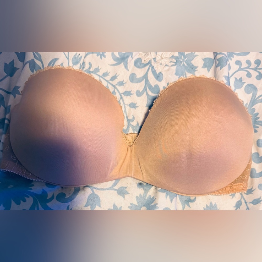 Lily of France Strapless Beige Bra